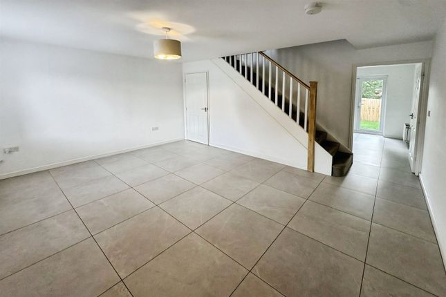 25, Woodview Drive, Accrington photo 4