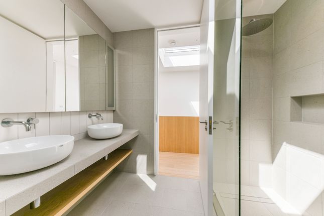 24, Lower Merton Rise, Primrose Hill photo 2