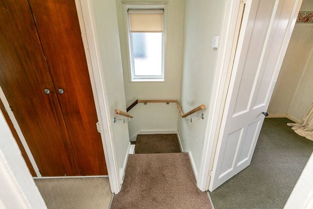 End terrace house for sale in Oakridge Road, Bromley, Kent