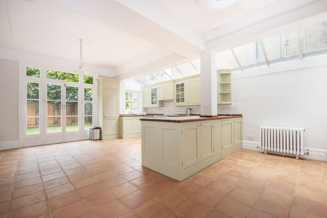 83, Englewood Road, London photo 3