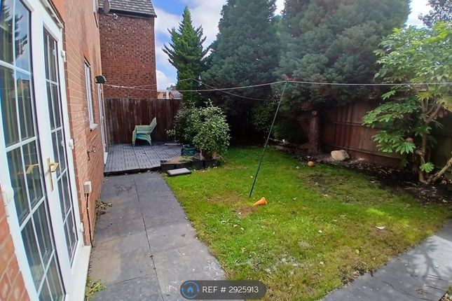 Kilcoby Avenue, Swinton, Manchester photo 3