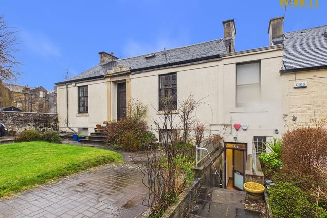 3-bed flat on 10B, Oakshaw Street East, Paisley, £178,500