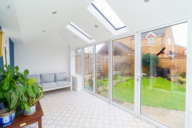 20, Tyler Way, Thrapston photo 2