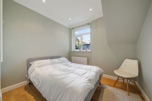 40d Wightman Road, London photo 3