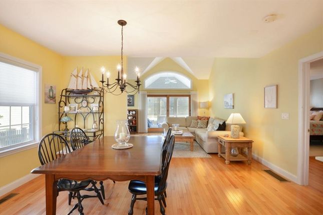 Apartment for sale in 13 Blue Meadow, Bourne, Massachusetts, 02532, United States Of America