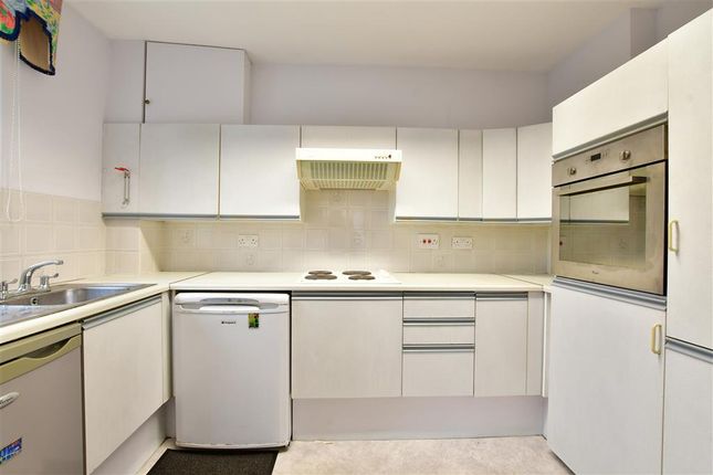 Thumbnail Flat for sale in Cunningham Close, Romford, Essex
