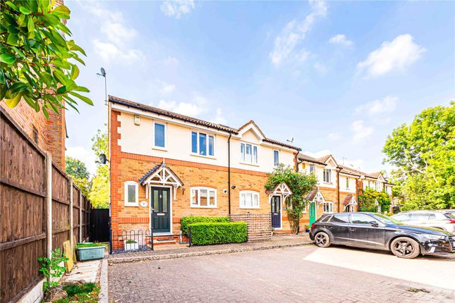 3-bed house on 8, Canal Court, Hertfordshire, £700,000