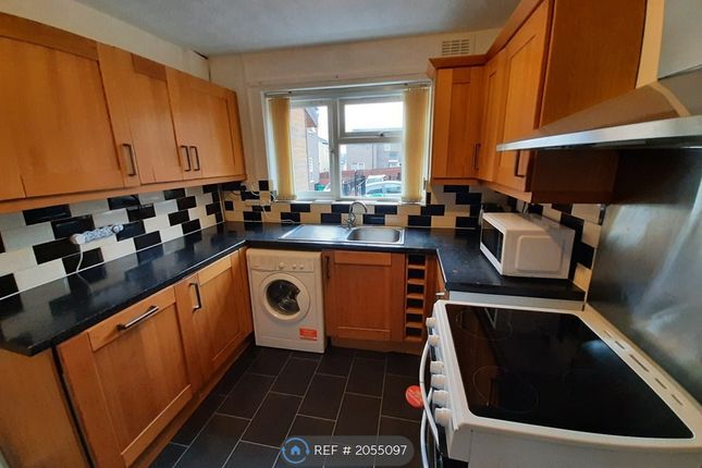 End terrace house to rent in Cranmer Walk, Nottingham