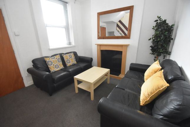 Thumbnail Property to rent in Minny Street, Cathays, Cardiff