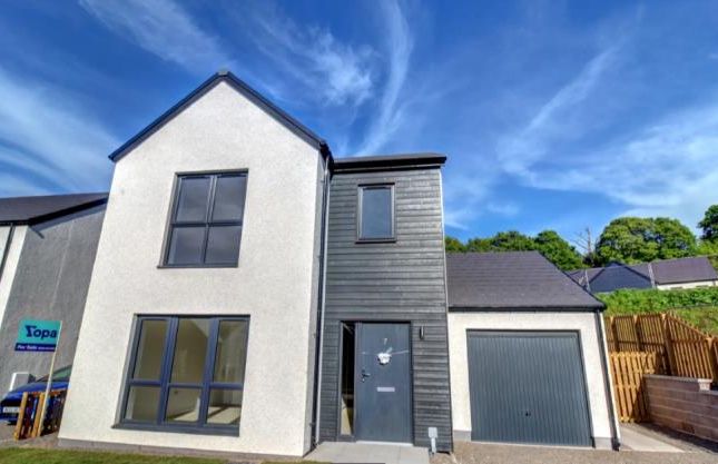 4 bed detached house to rent in Hazelwood Drive, Forfar DD8