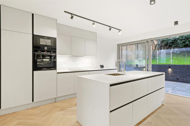 Detached house for sale in Acorn Close, Off St Andrews Avenue, Wembley