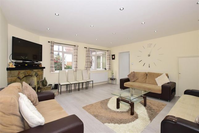 Oldfields Road Sutton Surrey Sm1 3 Bedroom Bungalow For