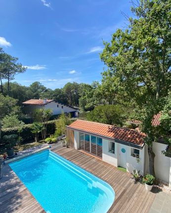 Villa for sale in Beaches By Foot, Very Quiet &amp; Residential, Seignosse, Soustons, Dax, Landes, Aquitaine, France