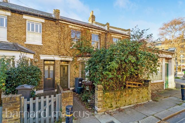 Thumbnail End terrace house for sale in Spring Grove, London