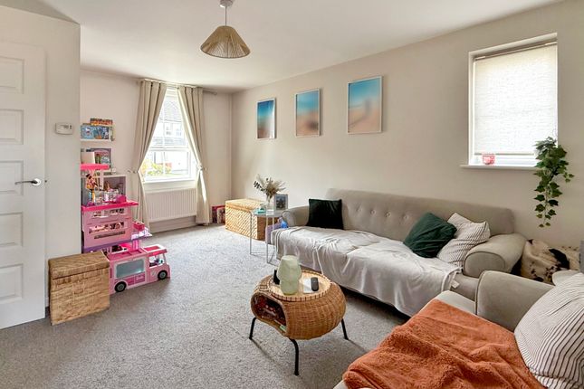 2, Uffington Place, Westbury photo 3