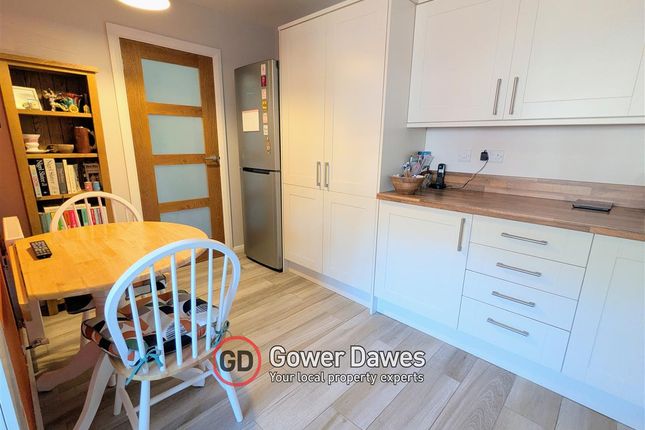 15, Furness Close, Chadwell St.Mary photo 4