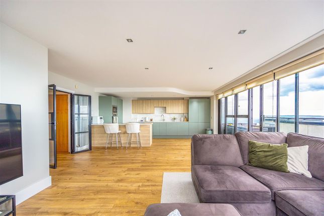 24, Hamilton Grange, Crowstone Avenue, Chalkwell photo 2