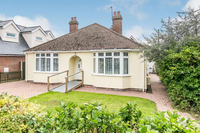 Thumbnail Detached bungalow for sale in Drapery Common, Glemsford, Sudbury