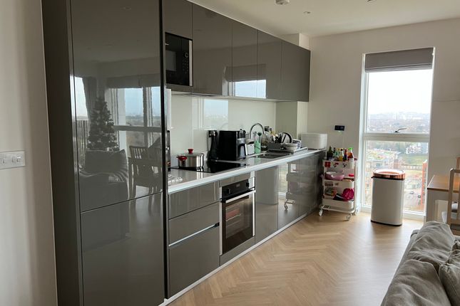 Flat for sale in SE3