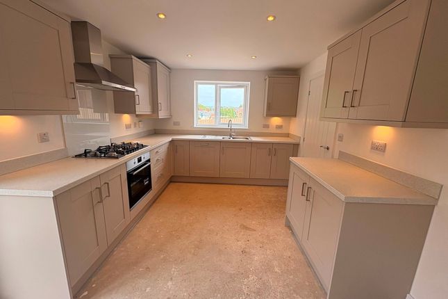 27, Belper photo 5