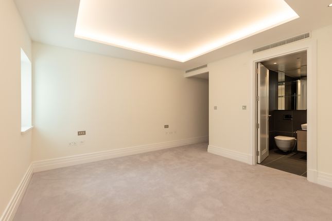 Apartment 2.6, 50, Kensington Gardens Square, London photo 3