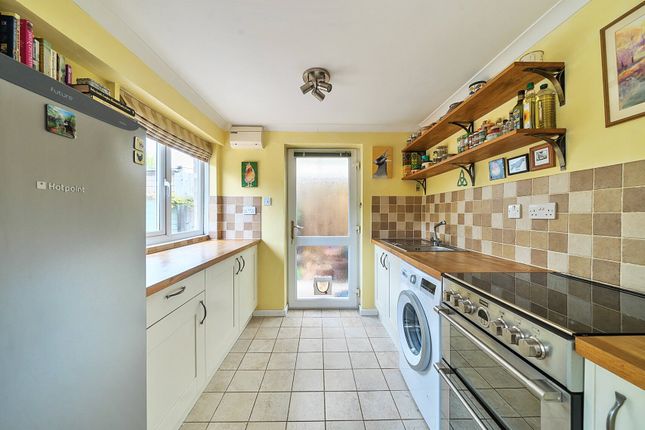 19, Upper Tynings, Stroud photo 3