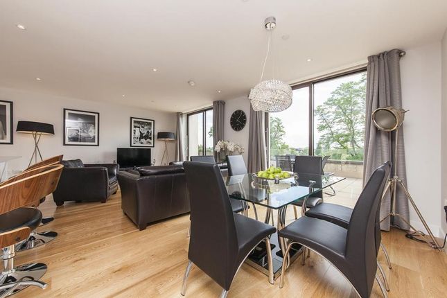 Flat for sale in Parkside, Cambridge