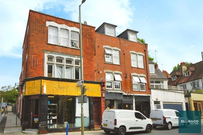 Flat 4, 384, Finchley Road, Childs Hill photo 3