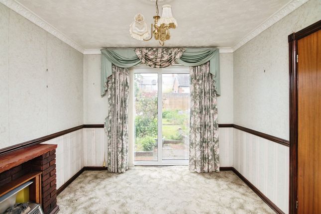 2, Parkes Lane, Dudley photo 3