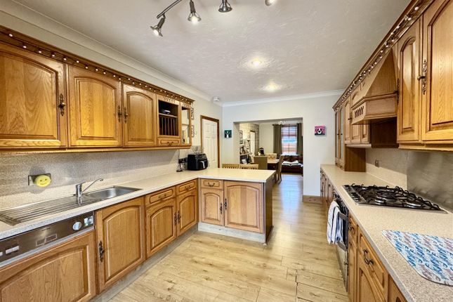 145, Cwmamman Road, Ammanford photo 3