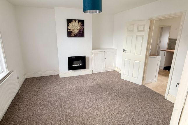 5, Hollington Place, Thatcham photo 2