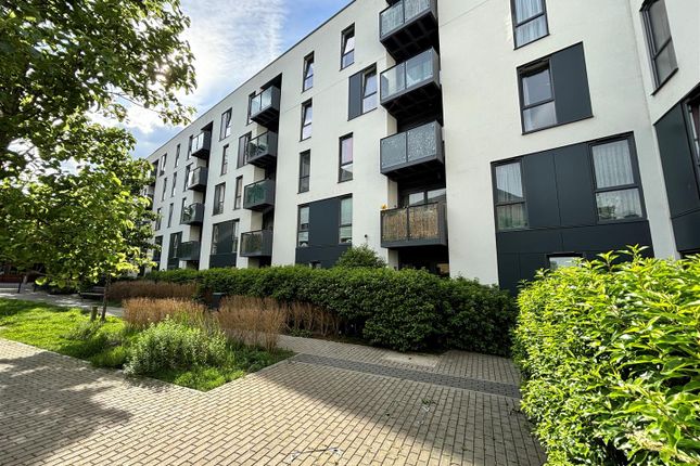 Flat for sale in Witley House, Garfield Road, Addlestone