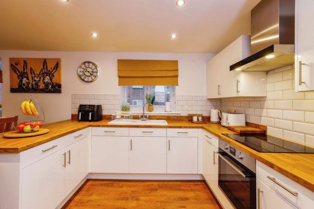 Detached house for sale in Jockey Way, Andover