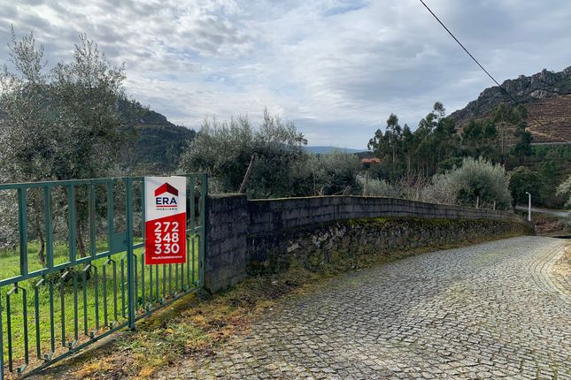 Thumbnail Land for sale in Oleiros, Castelo Branco, Central Portugal