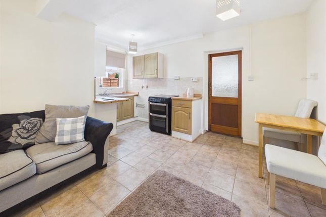 135, Painswick Road, Gloucester photo 2