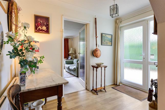 4, Meadow Walk, Cambridge photo 2