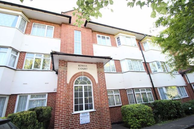 Flat to rent in Alexandra Avenue, South Harrow, Harrow