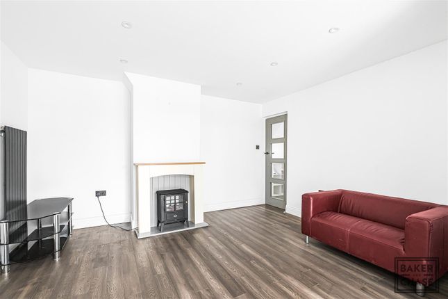 133, Farndale Avenue, London photo 4