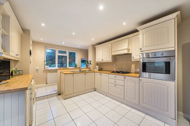 1, Park Avenue, Kent photo 3