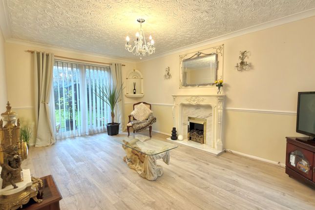 2, Bramble Grove, Stamford photo 4
