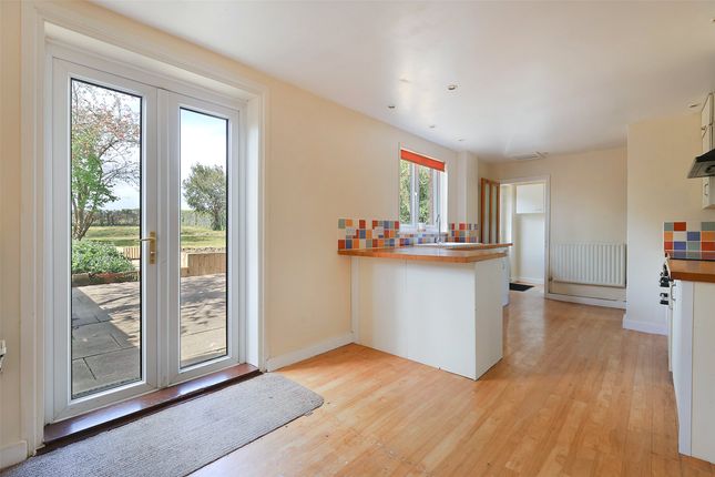 4 Hillbrow Cottages,, Horsham Road, Dorking photo 4