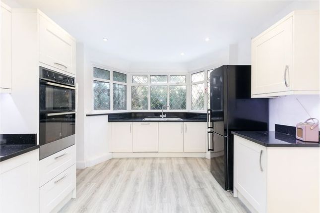 11, Hereward Avenue, Purley photo 4