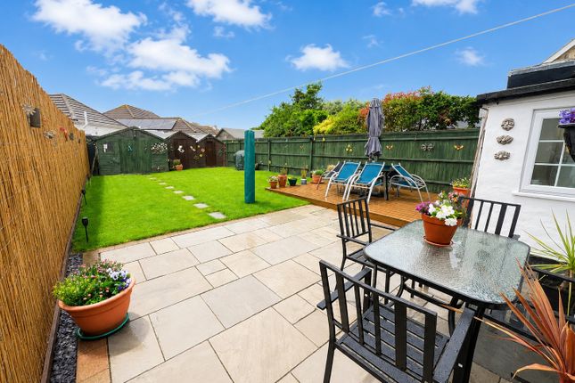 317, Fareham Road, Gosport photo 3