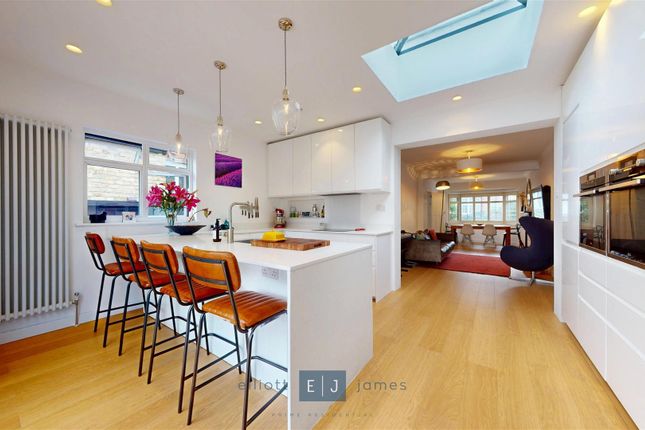 48, Lower Park Road, Loughton photo 4