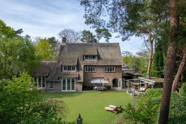 Villa for sale in Montenspark 1, 4837 CD Breda, Netherlands