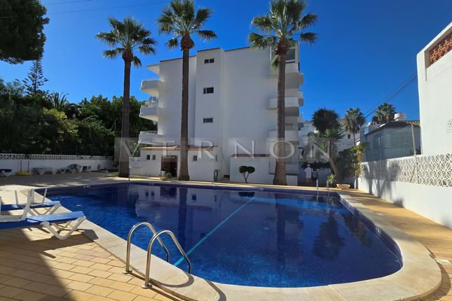 Thumbnail Apartment for sale in Carvoeiro, Lagoa E Carvoeiro, Algarve