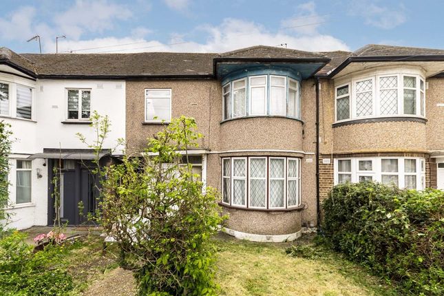 Thumbnail Flat to rent in Birkbeck Avenue, Greenford