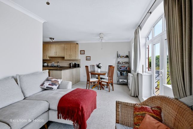 10, Brindley Court, Daventry photo 4