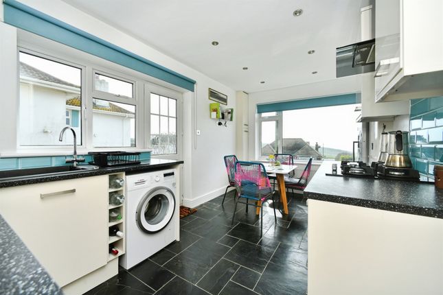 27, Nutley Avenue, Brighton photo 4