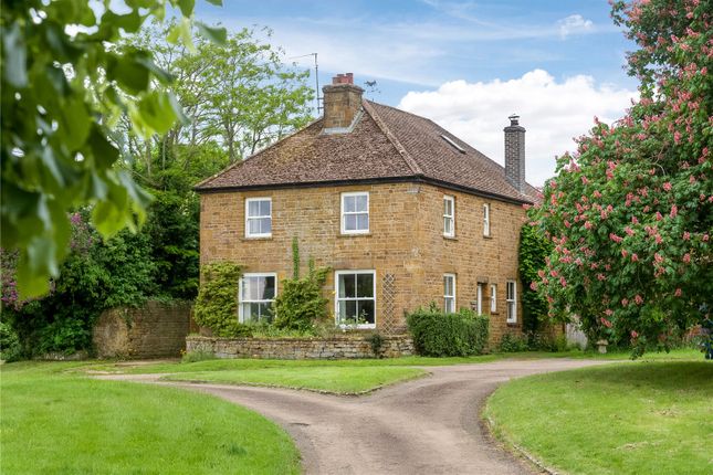 3 bed country house for sale in The Green, Shenington, Oxfordshire OX15